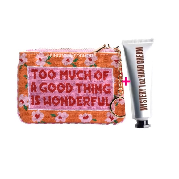 Handbags - Needlepoint Floral Beaded Pouch